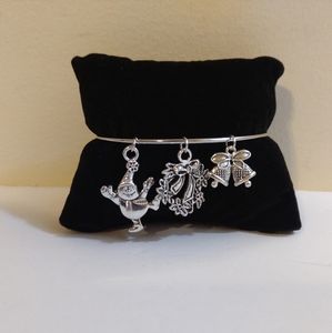 NEW Artisan  Silver Winter Scene Bangle Bracelet  6"- 7.5. 3 Charms